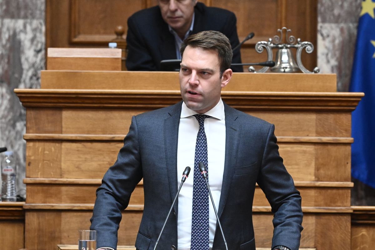 St. Kasselakis for Mr Mitsotakis' statement : Is the Prime Minister of Greece in favor of same-sex marriage, YES or NO?