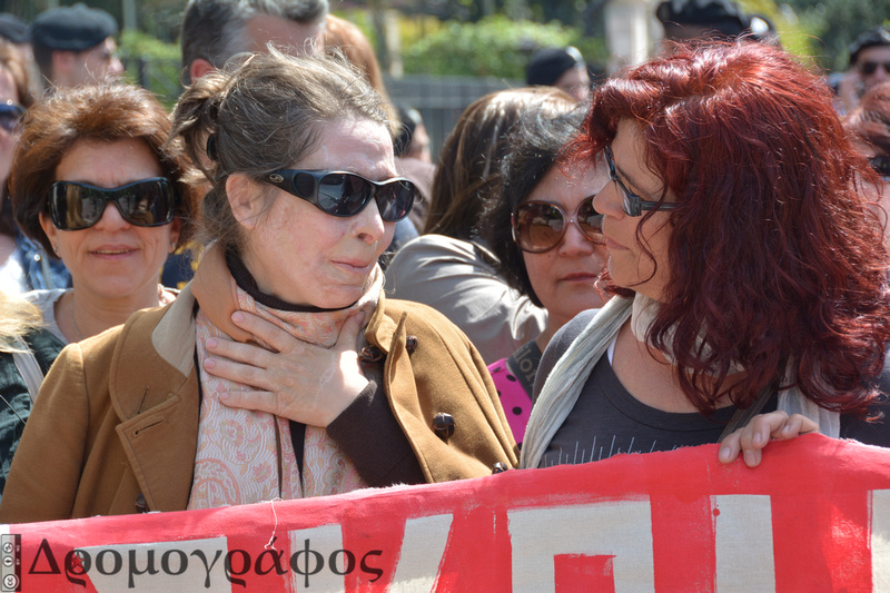 Μήνυμα της υποψήφιας ευρωβουλευτή του ΣΥΡΙΖΑ, Κωνσταντίνας Κούνεβα για την Πρωτομαγιά:  «Αφήστε τις σκούπες κάτω σήμερα»
