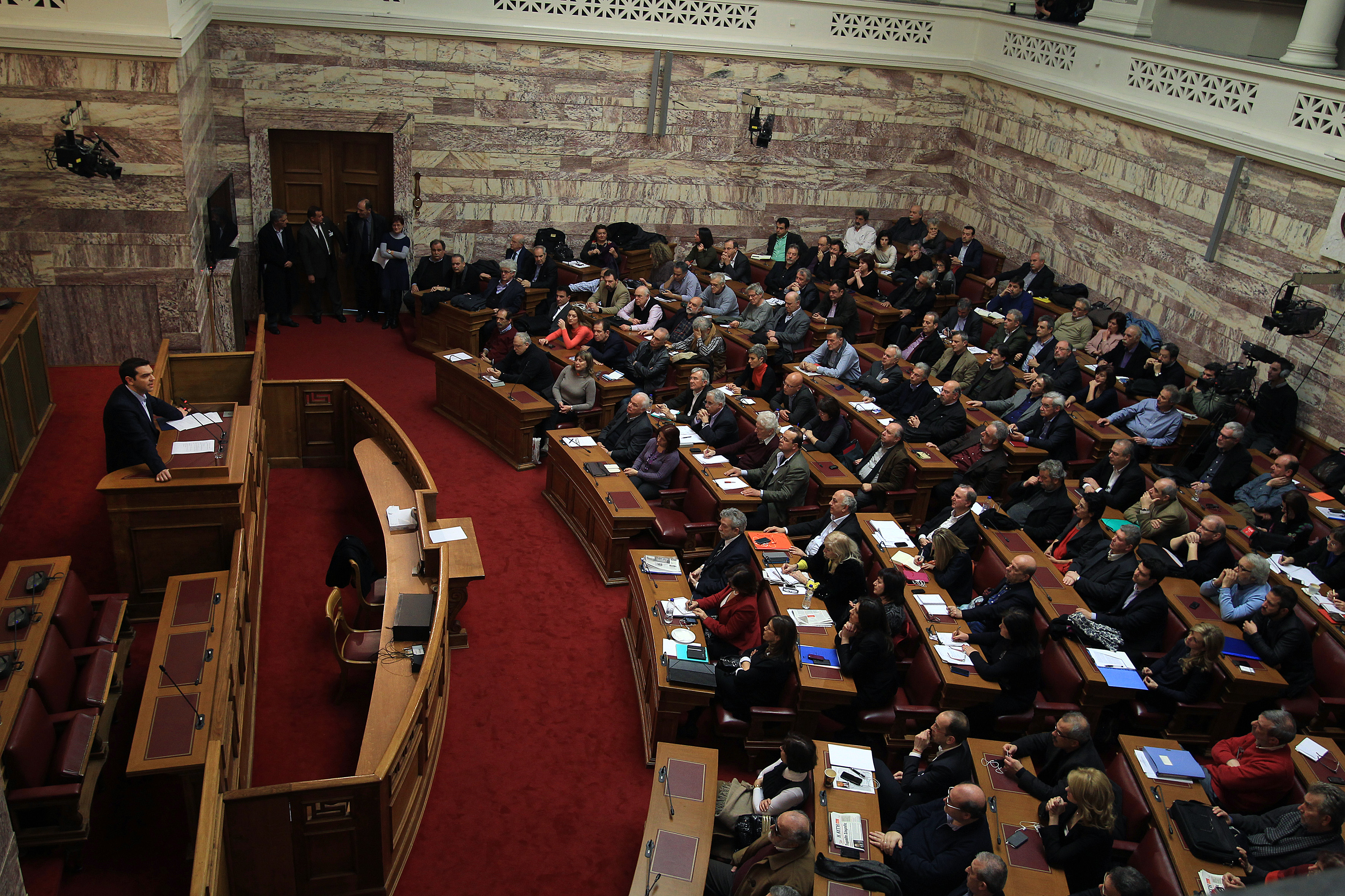 Δήλωση 71 βουλευτών του ΣΥΡΙΖΑ: Σήμερα χρειάζεται να πάμε την Ελλάδα μπροστά 