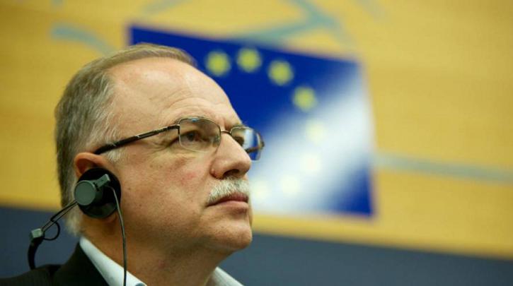 Απάντηση Επιτρόπου M. Τίσεν σε Δ. Παπαδημούλη για τον ευρωπαϊκό κατώτατο μισθό και τη στήριξη ευπαθών ομάδων